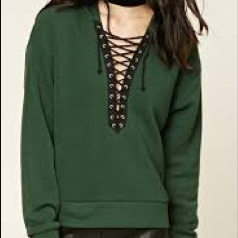 🎉Host Pick🎉 Forever 21 Emerald Green Lace Up Sweatshirt